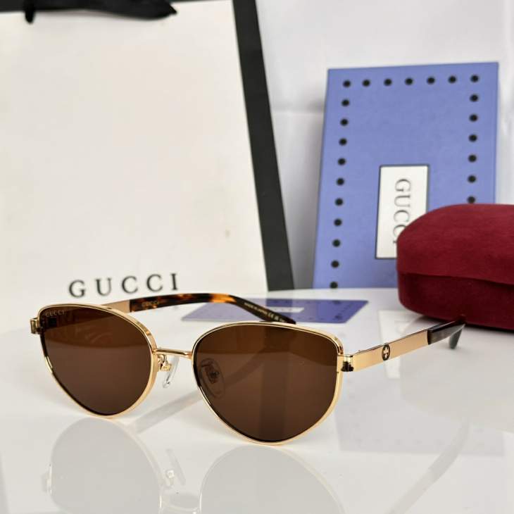 Picture of Gucci Sunglasses _SKUfw79338743fw